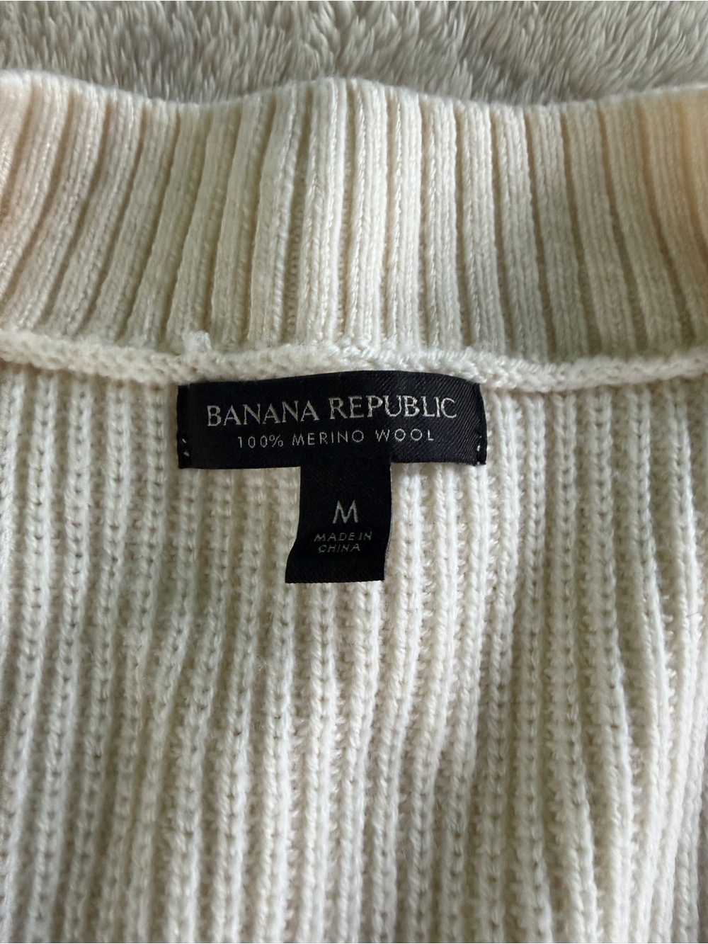 BANANA REPUBLIC Oversized Washable Merino Wool Sweater Vest sz M - Picture 8 of 10